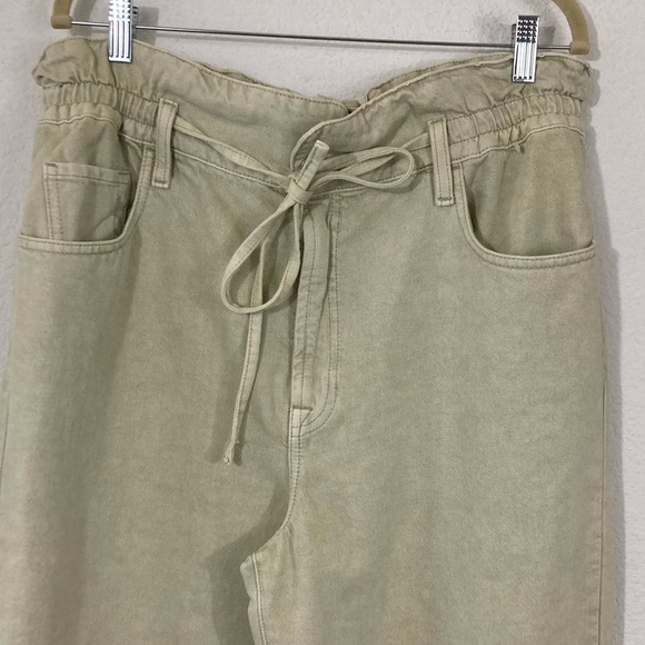 7 FOR ALL MANKIND HIGH WAISTED  DENIM PANTS, SIZE 31 - Picture 3 of 6